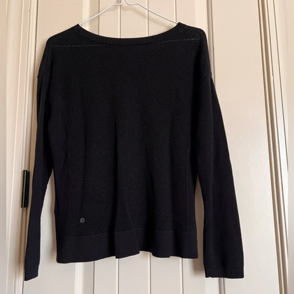Lululemon Well Being Sweater‎ Women’s Size Small Black Boolux Cashmere Blend